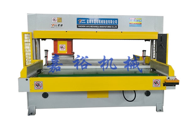 重慶全自動360度雙皮帶夾緊移動式裁斷機