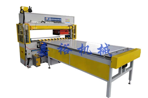 重慶全自動平板送料移動式裁斷機